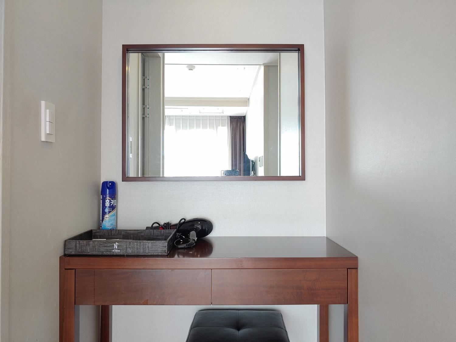Jeju Lavender Hotel Seogwipo Ngoại thất bức ảnh